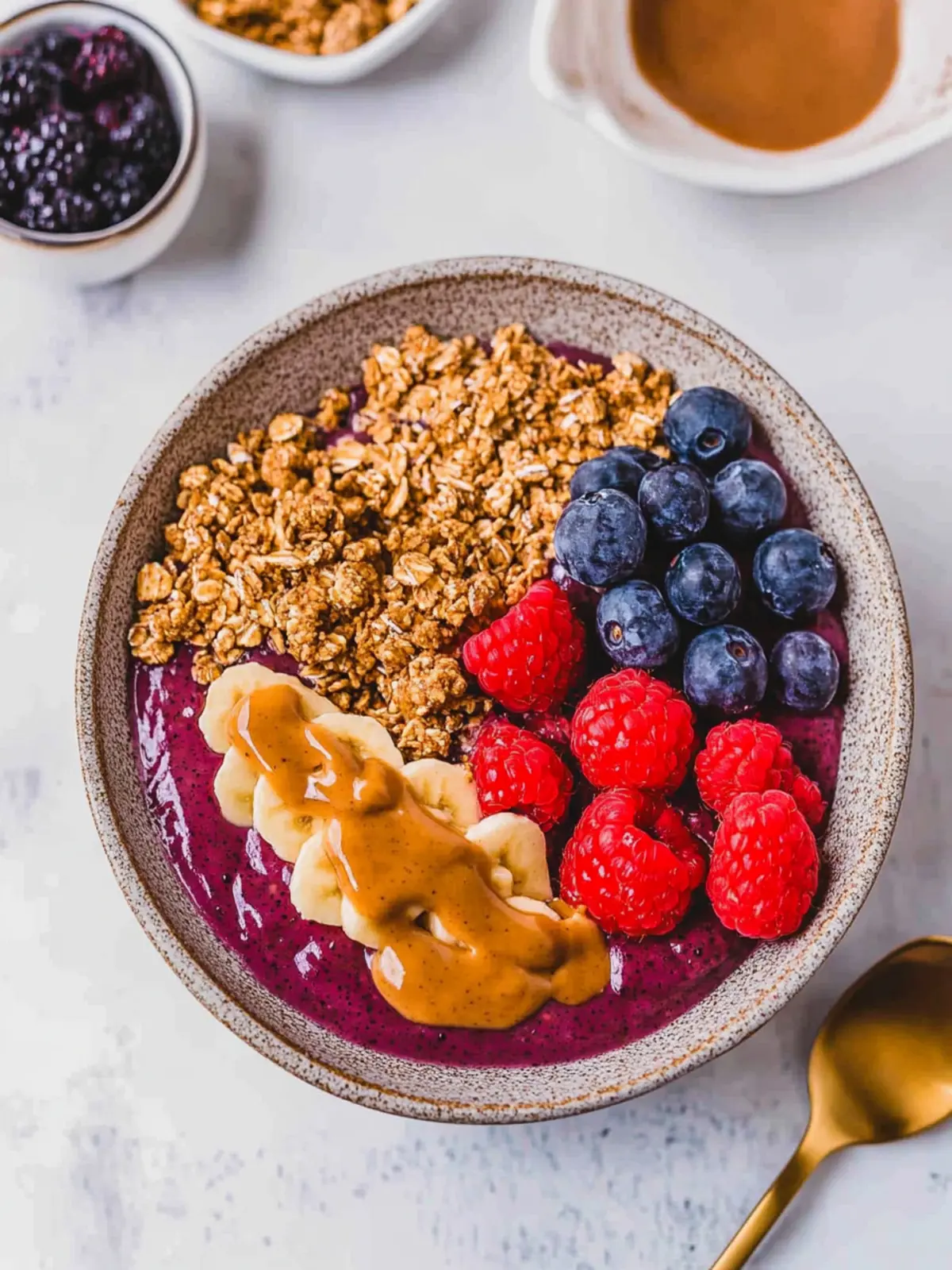 Create a Delicious Peanut Butter Acai Bowl in Just 10 Minutes 4 Peanut Butter Acai Bowl