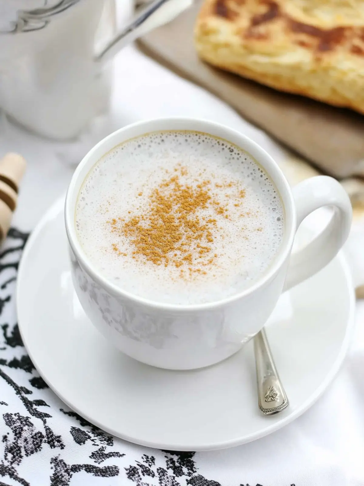 Cozy Up with a Delicious Honey Chamomile Tea Latte 4 Honey Chamomile Tea Latte