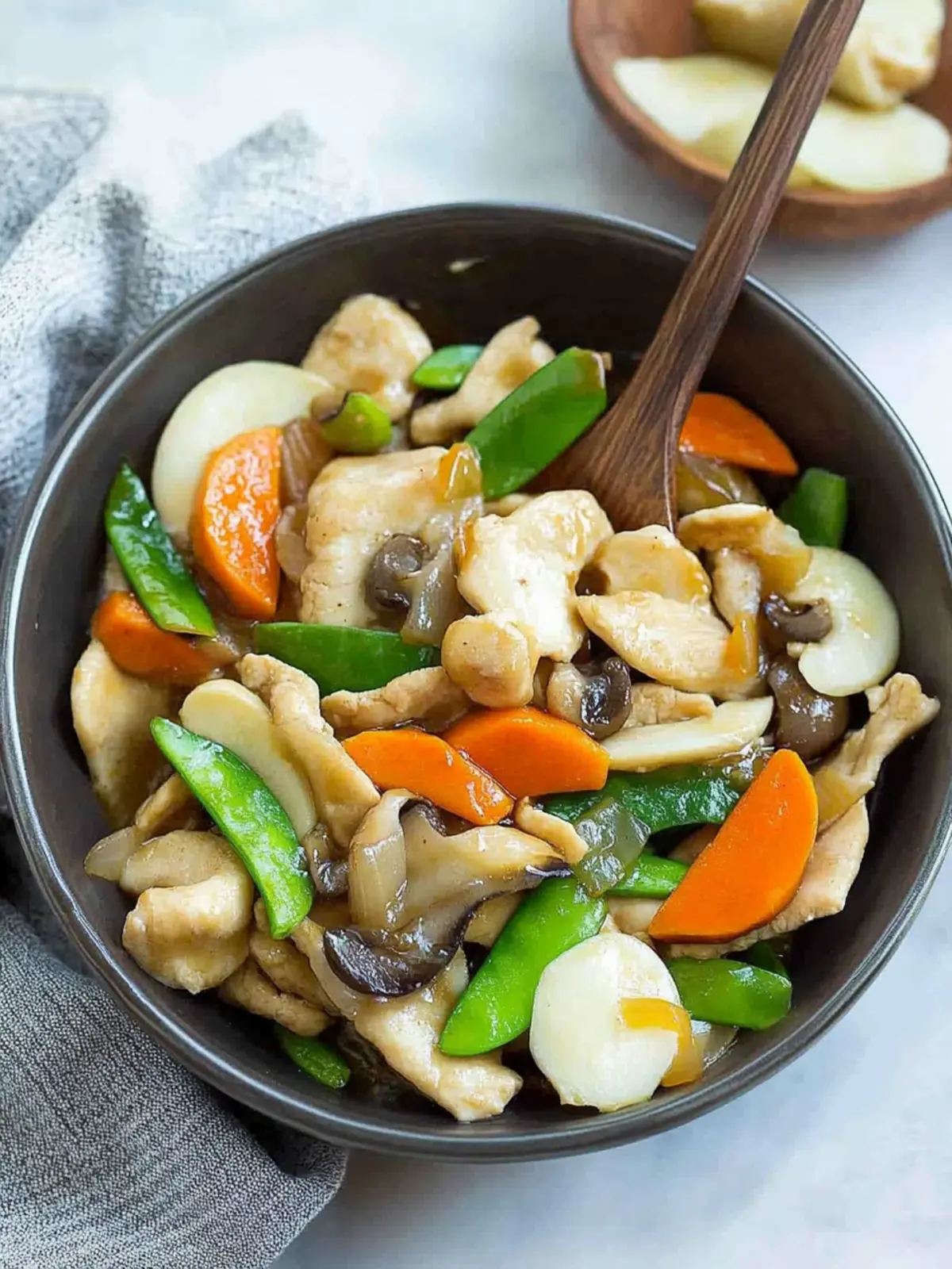 Delicious Moo Goo Gai Pan: A Flavorful Home-Cooked Delight 2 Moo Goo Gai Pan