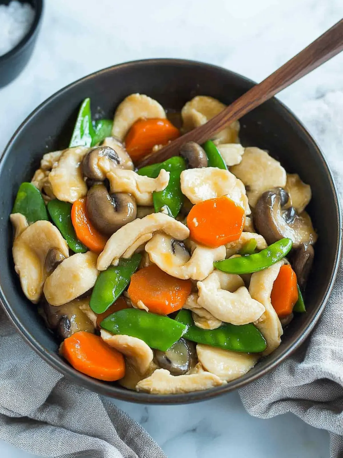 Delicious Moo Goo Gai Pan: A Flavorful Home-Cooked Delight 3 Moo Goo Gai Pan